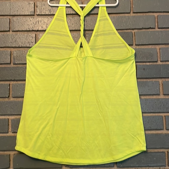 UNDER ARMOUR yellow athletic tank top twisted back blue symbol - Picture 6 of 7